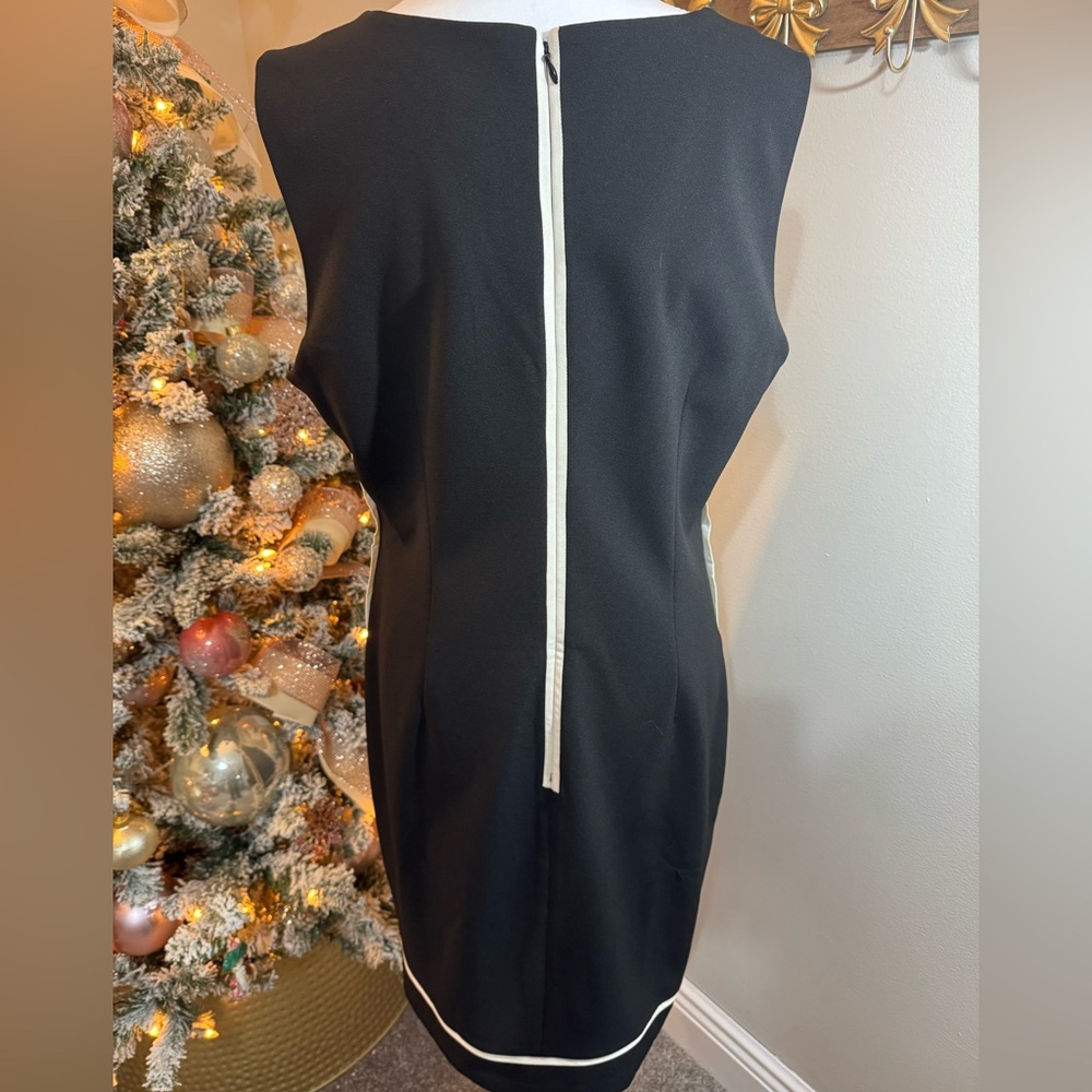 Vince Camuto Black Shift Dress White Trim Sleeveless Size 14 NWT - Picture 4 of 7
